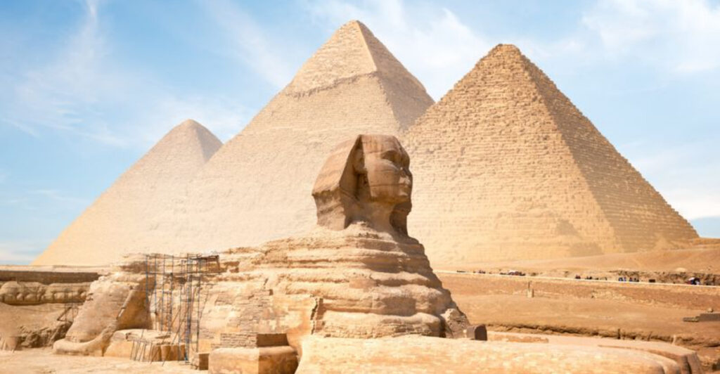 15 Iconic Places Travelers Still Visit in High-Corruption Nations