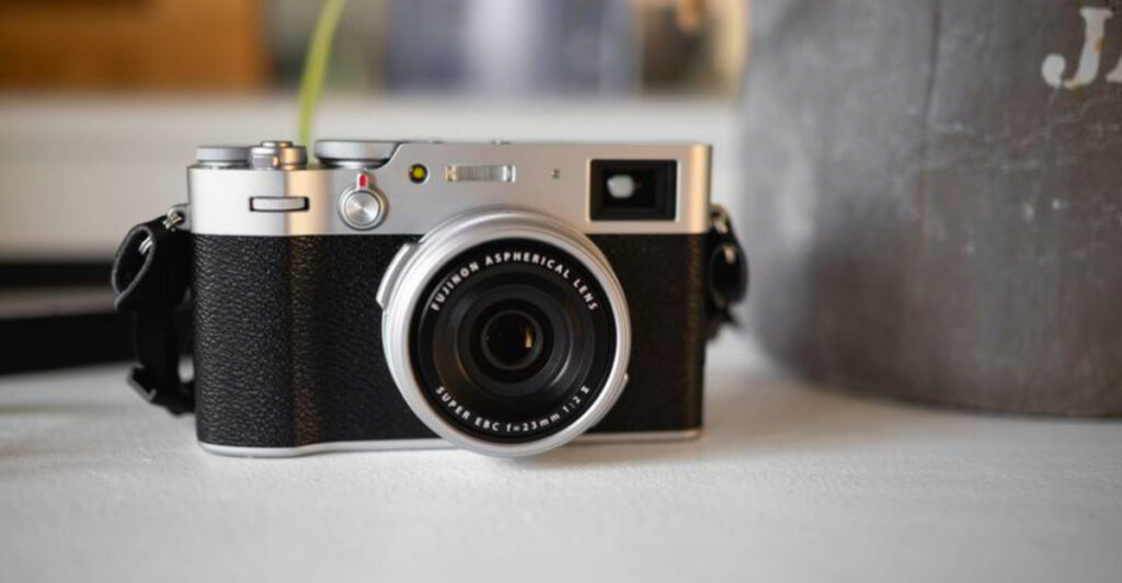 8 Pocket Cameras That Make Every Trail Photo Look Edited