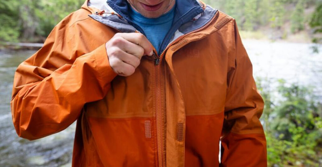 9 Jackets That Actually Block Wind (We Put Them Through a Real-Life Test)