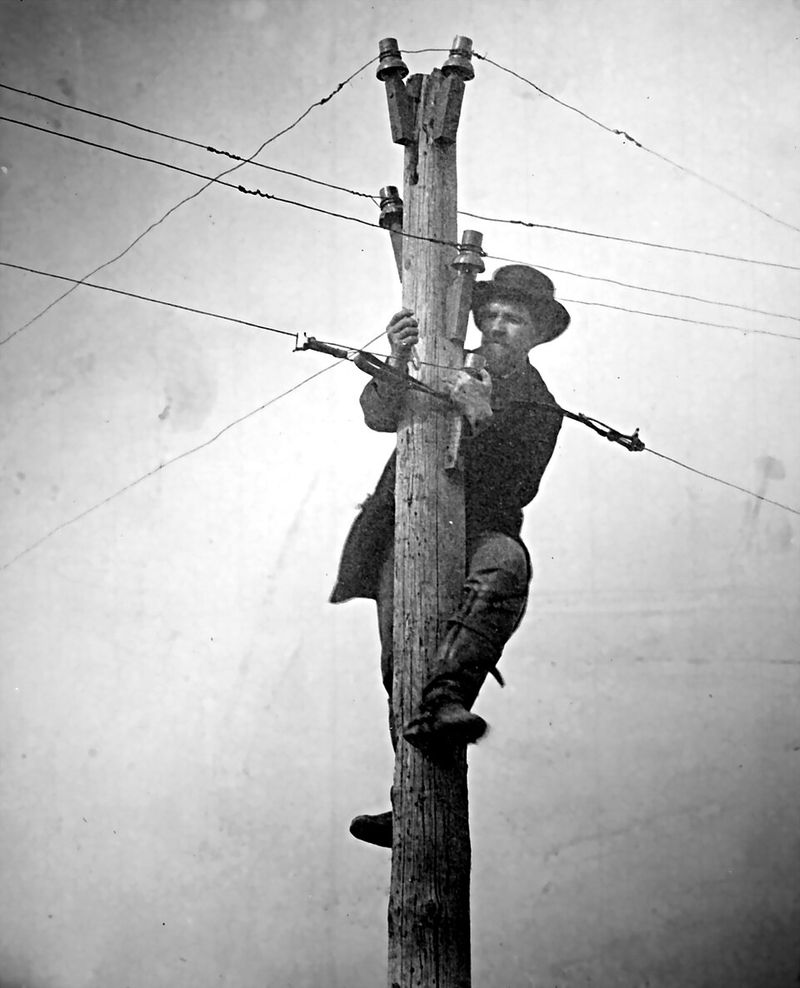 A Telegraph Wire