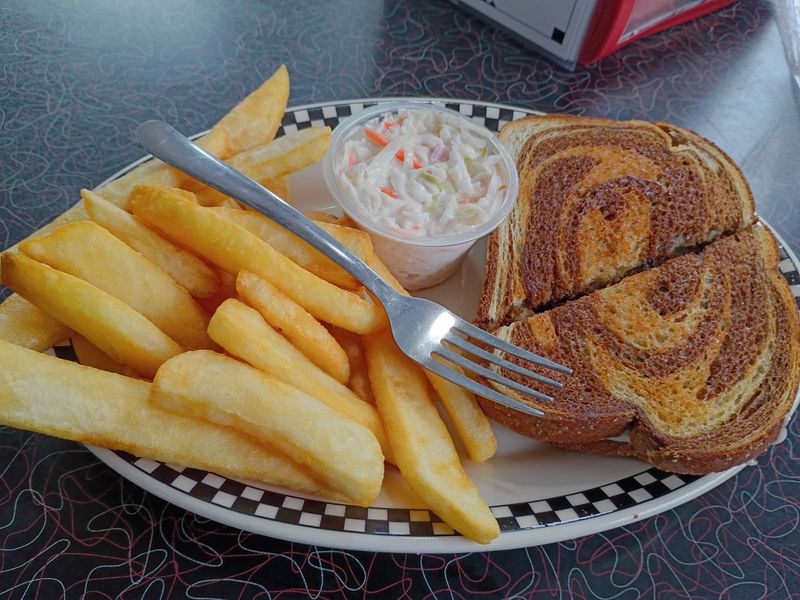 Why Don’s Drive-In Stands Out