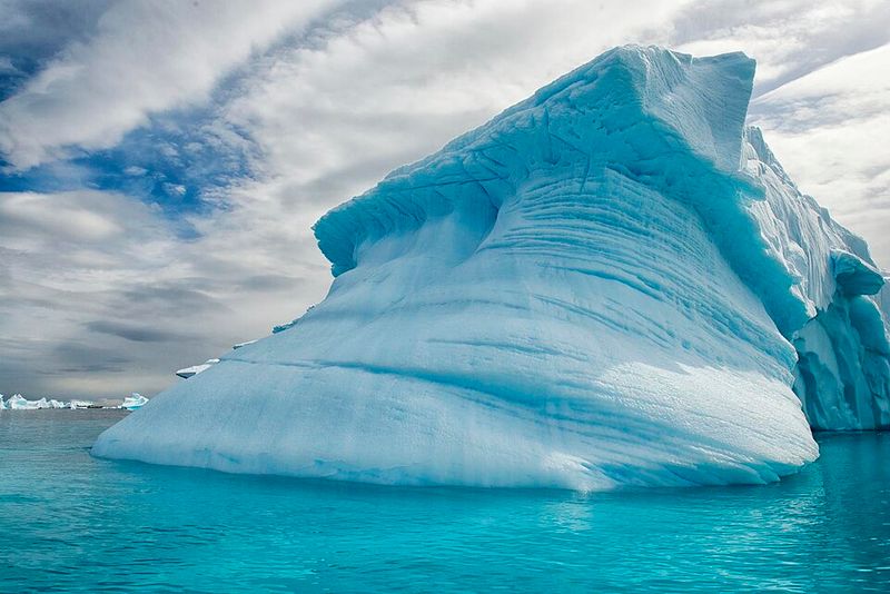 Complex Bedrock Shapes Ice Flow