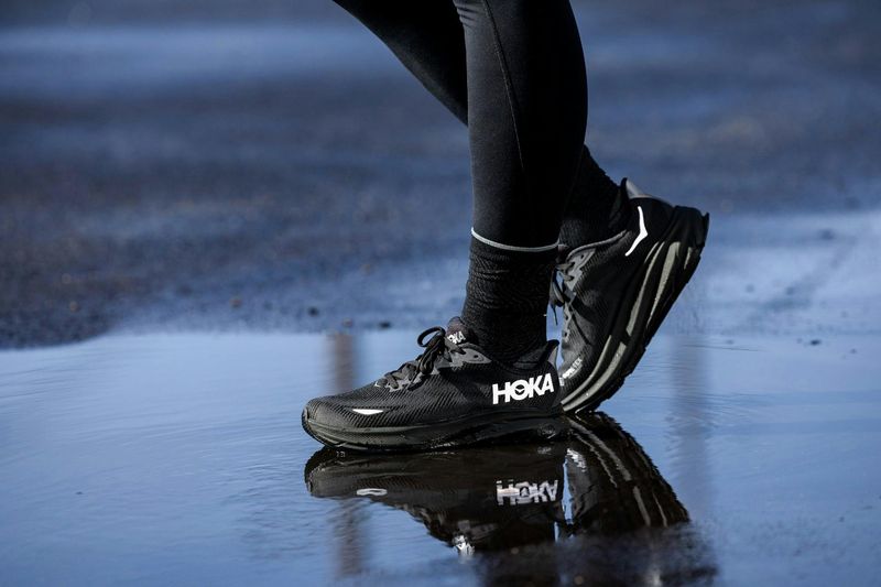 Hoka Clifton 9 GTX