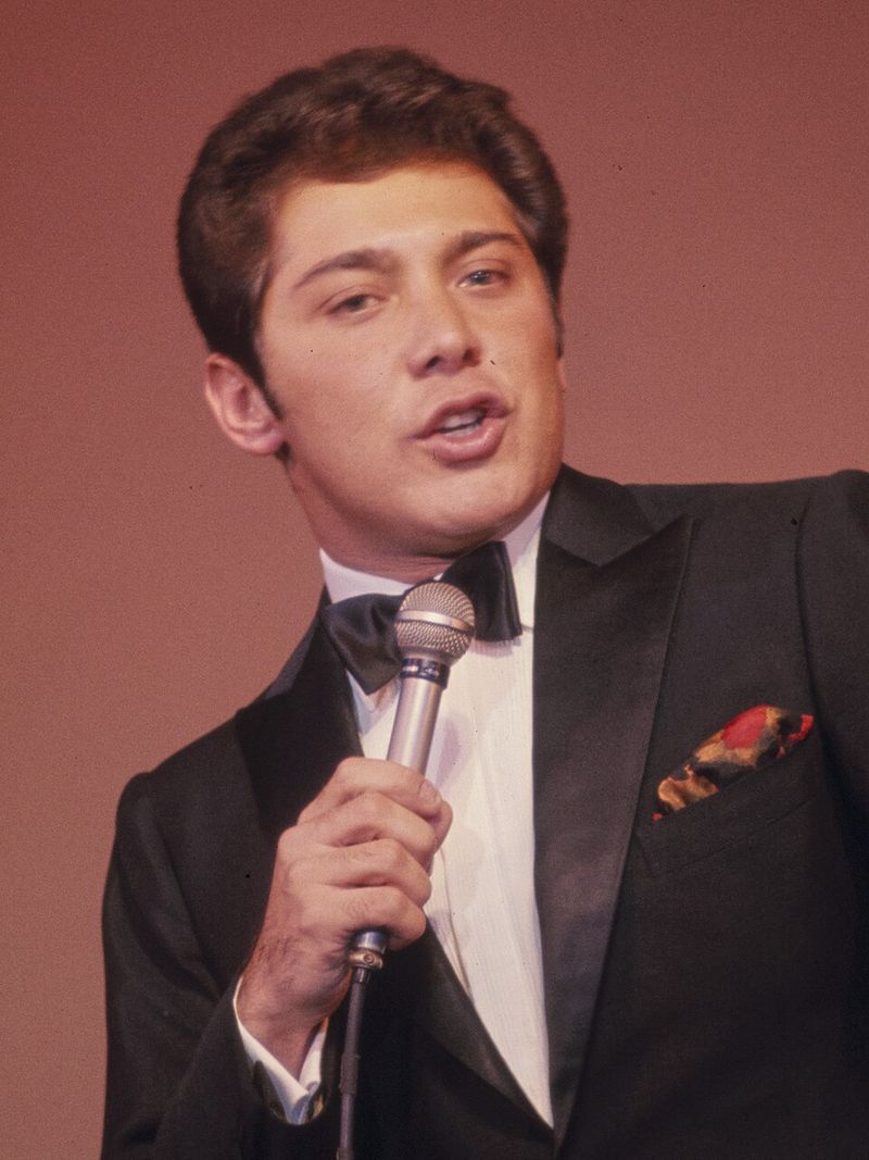 (You're) Having My Baby by Paul Anka (1974)