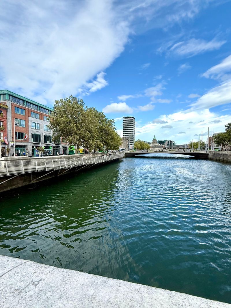 Dublin, Ireland — Native English Culture & Warm Welcomes
