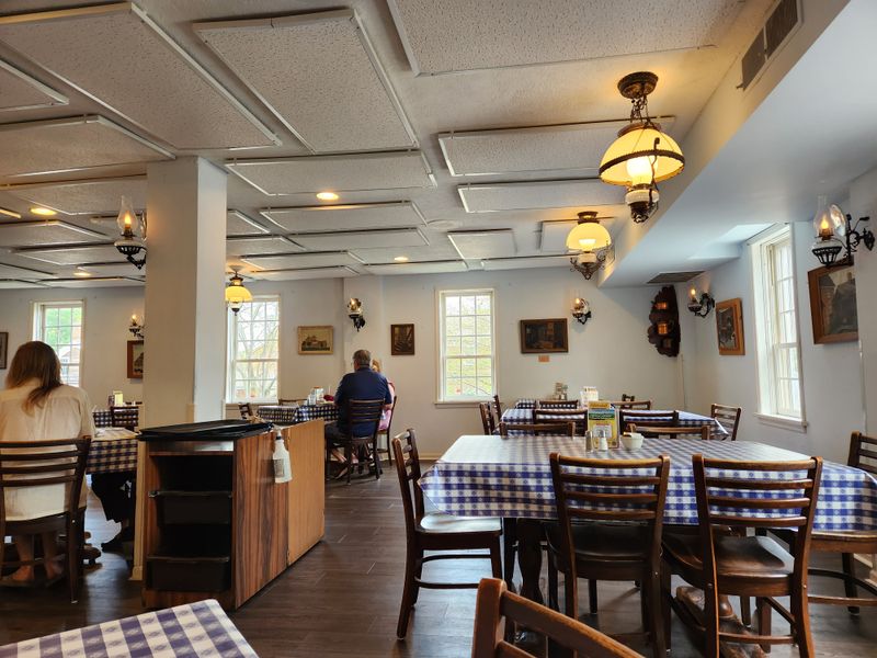 A Warm Welcome in Amana