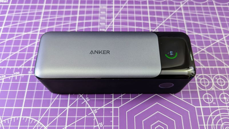 Anker 737 Power Bank (PowerCore 24K, 140W) - 140W Class, Proven in Hands-On Testing