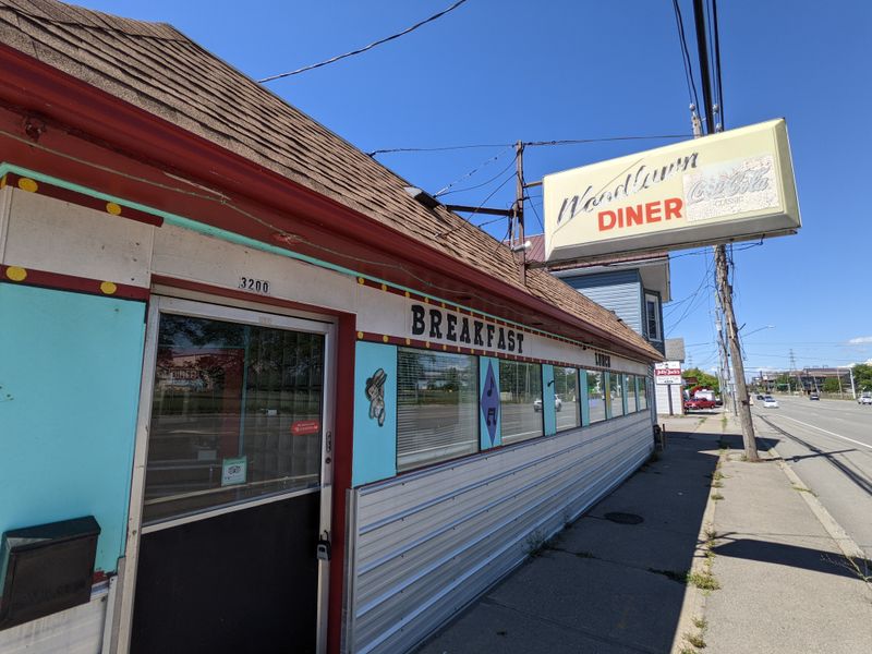 Woodlawn Diner