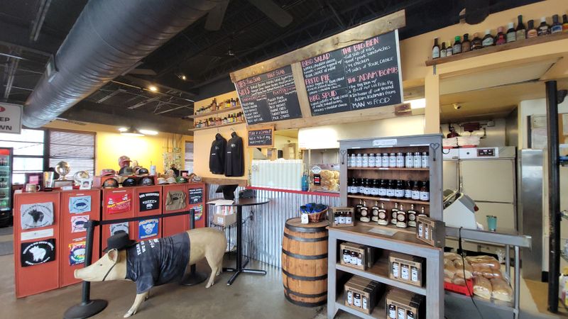 Counter-Service That Moves Fast