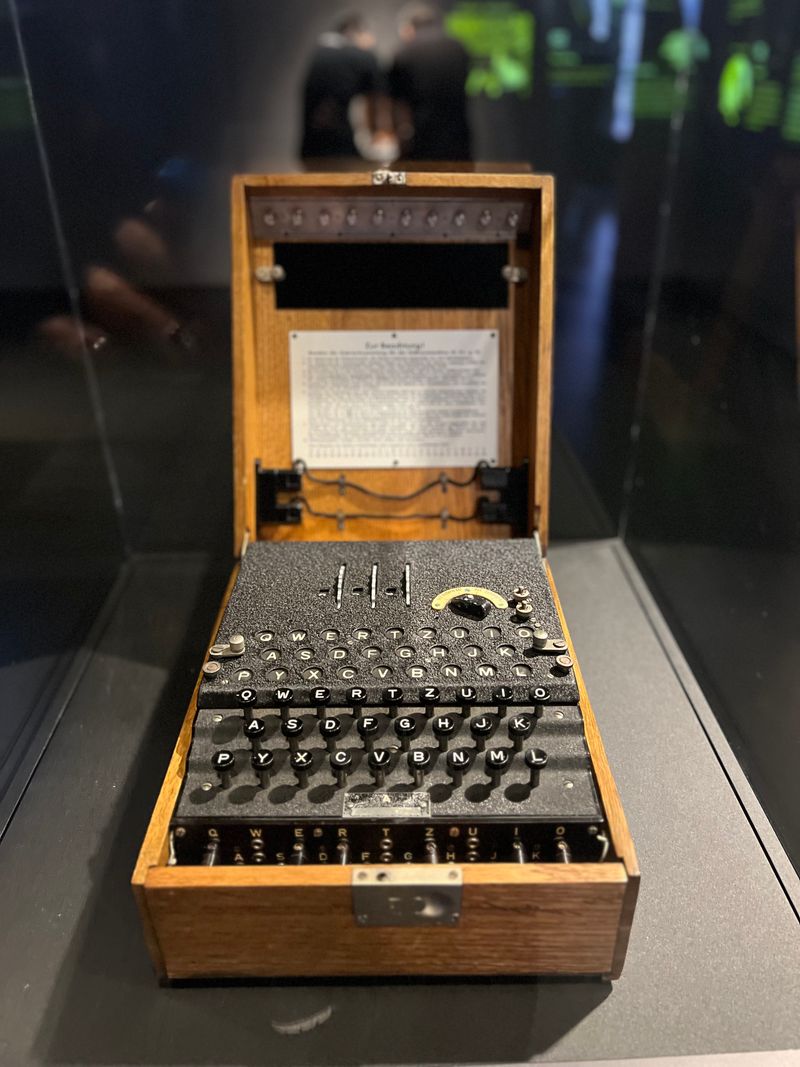 SPYSCAPE — New York City, USA