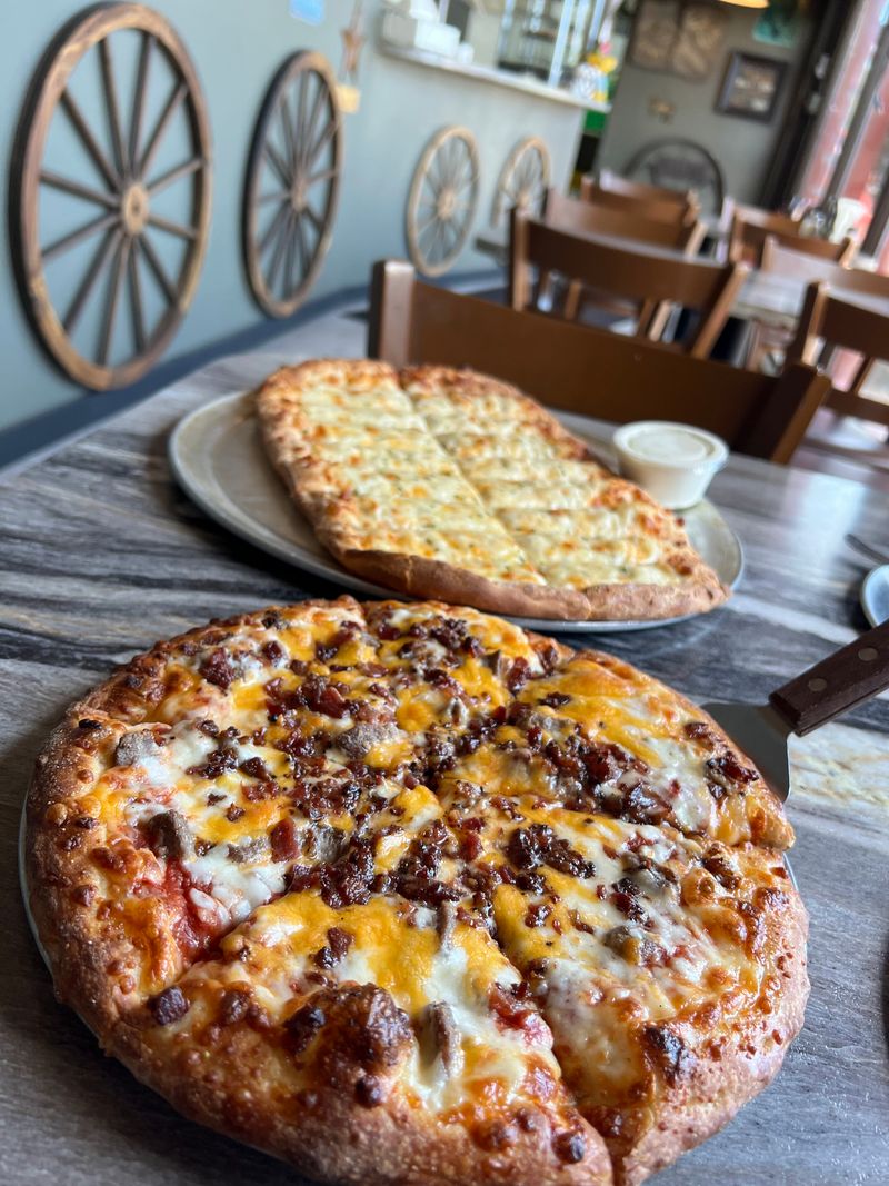 Stageline Pizza — Polson, MT