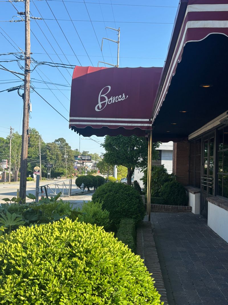 Location And Practicalities