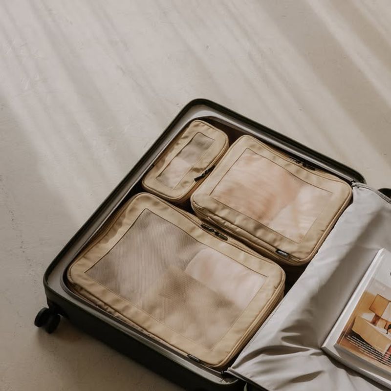 Monos Compressible Packing Cubes