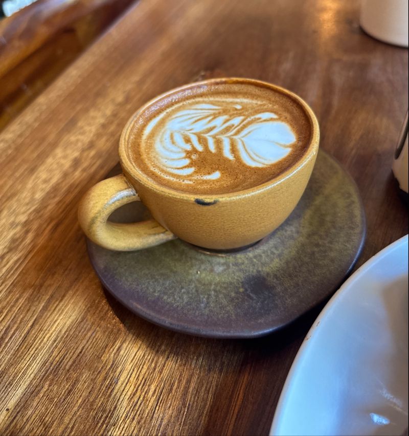 Coffee Bar, Precision and Warmth