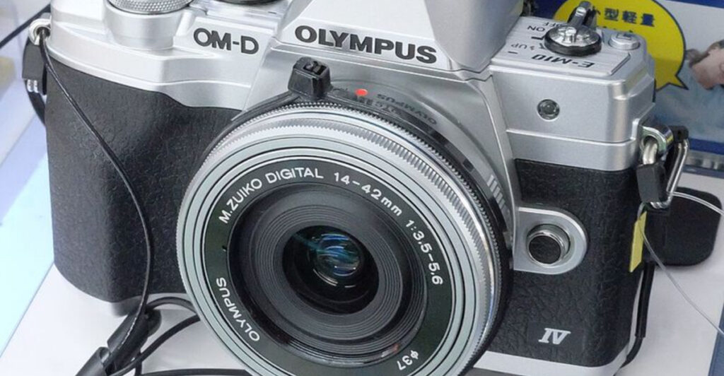 Beginner Cameras We Tried in Real Life – 8 That Didn’t Feel Complicated