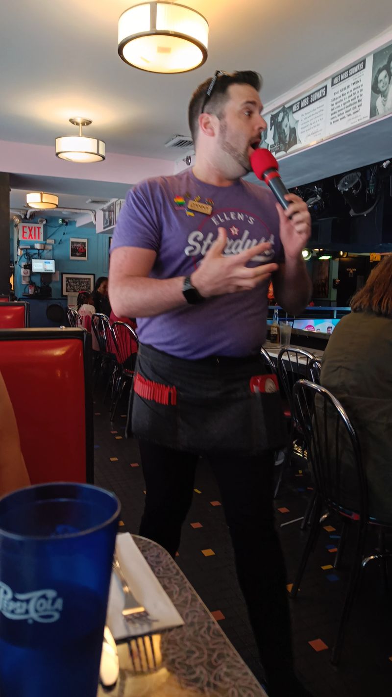 How The Team Works Mid Song