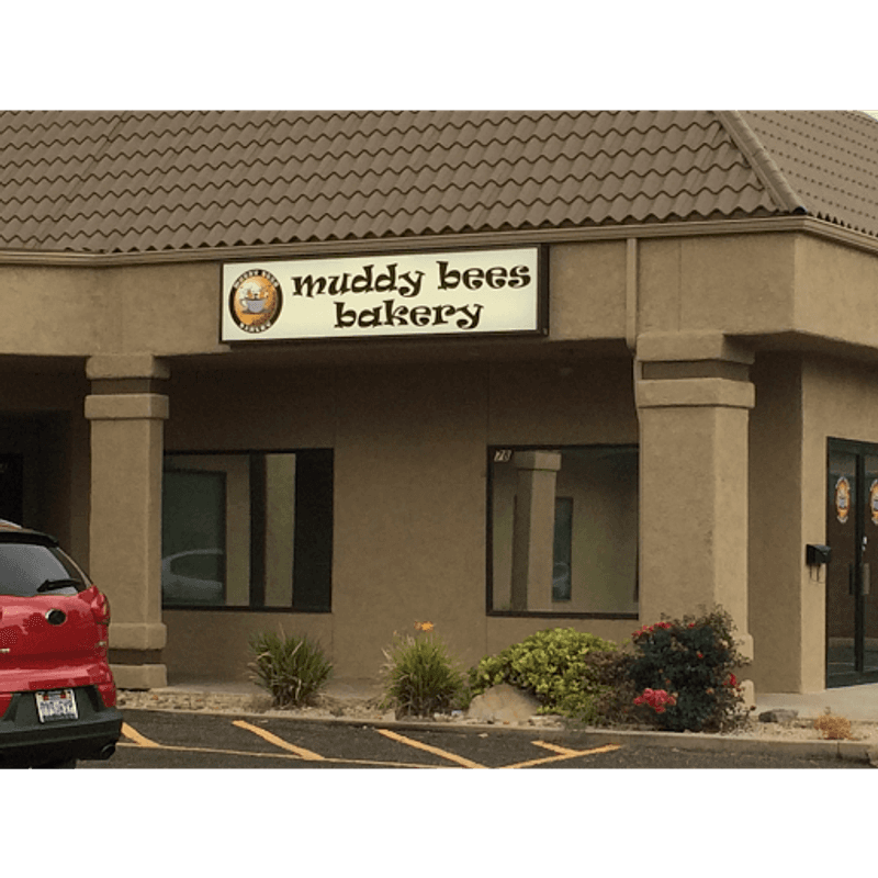 Muddy Bees Bakery - Hurricane