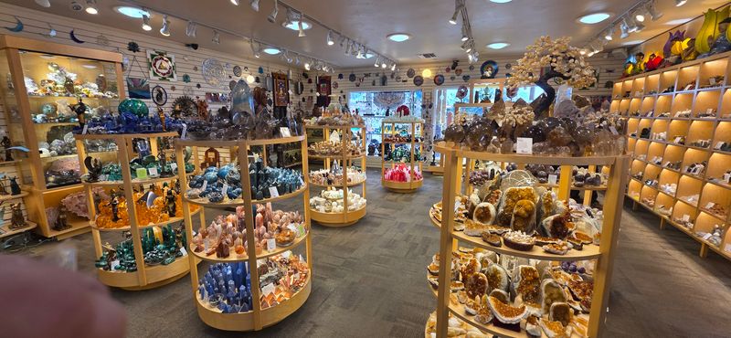 Sedona Crystal Shops and Healing Centers