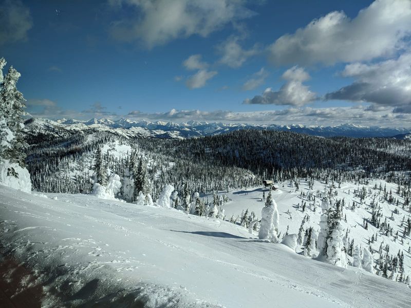 Whitefish, Montana, USA — Lakes, Forests & Winter Slopes