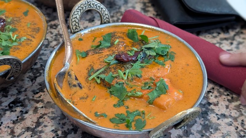 Butter Chicken That Locals Recommend