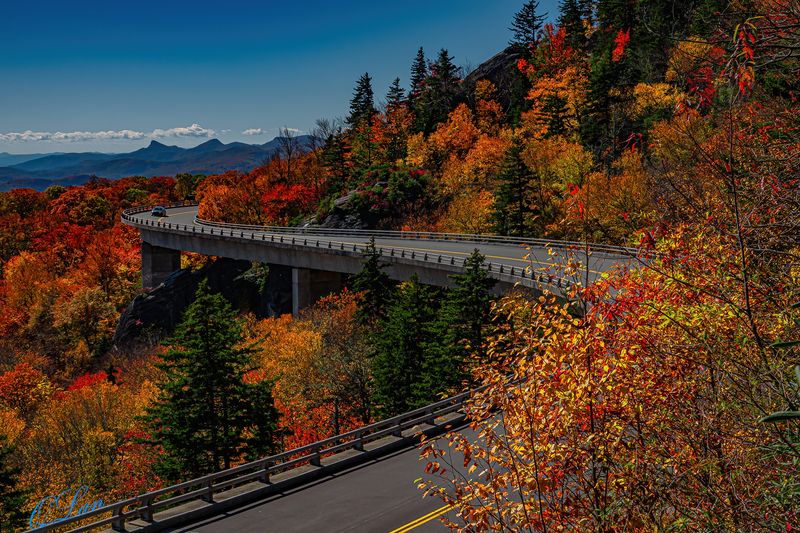 Linn Cove Viaduct, Blue Ridge Parkway (North Carolina)