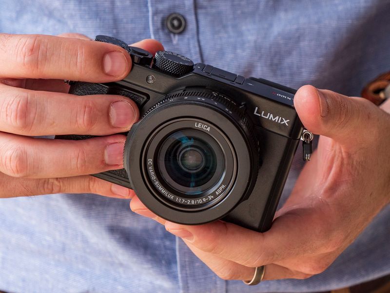 Panasonic Lumix LX100 II