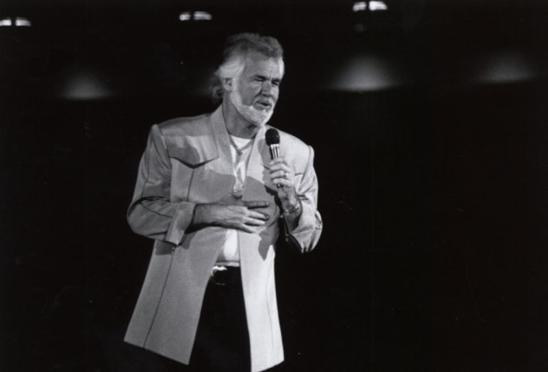 Kenny Rogers — Country Crossover Legend