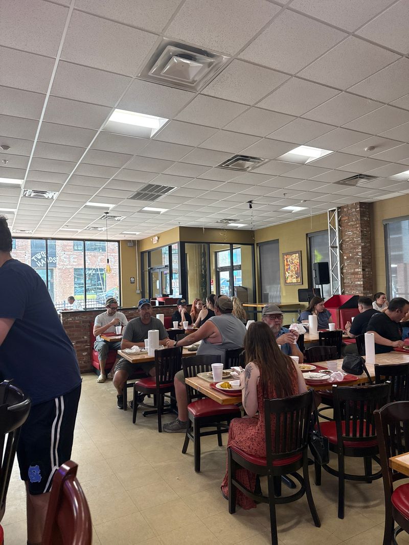 Warm Hospitality, Every Visit