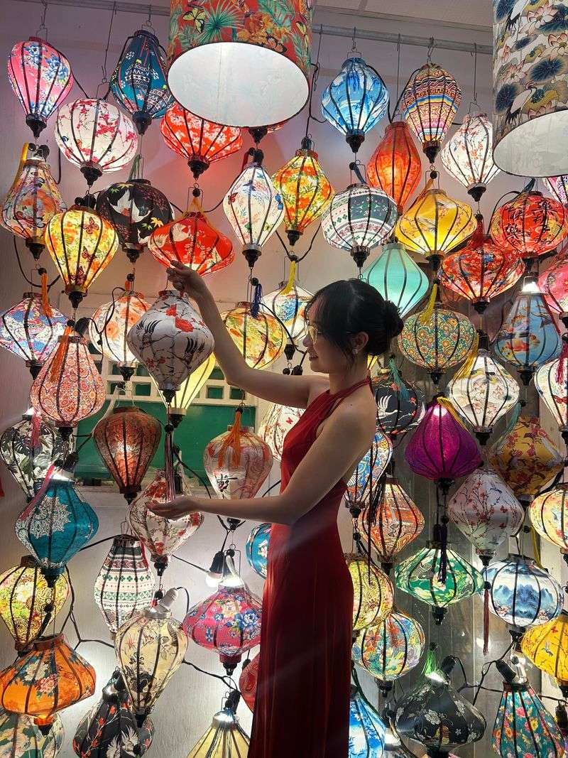 Hoi An, Vietnam — Lanterns, Rituals, and Lunar Rhythms