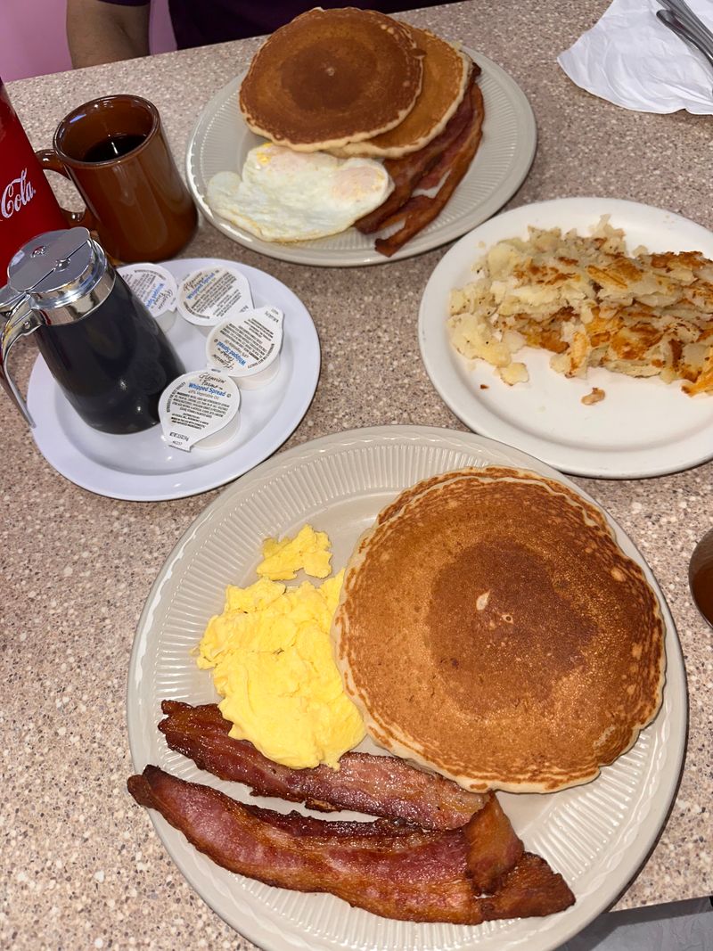 All-Day Breakfast Vibes