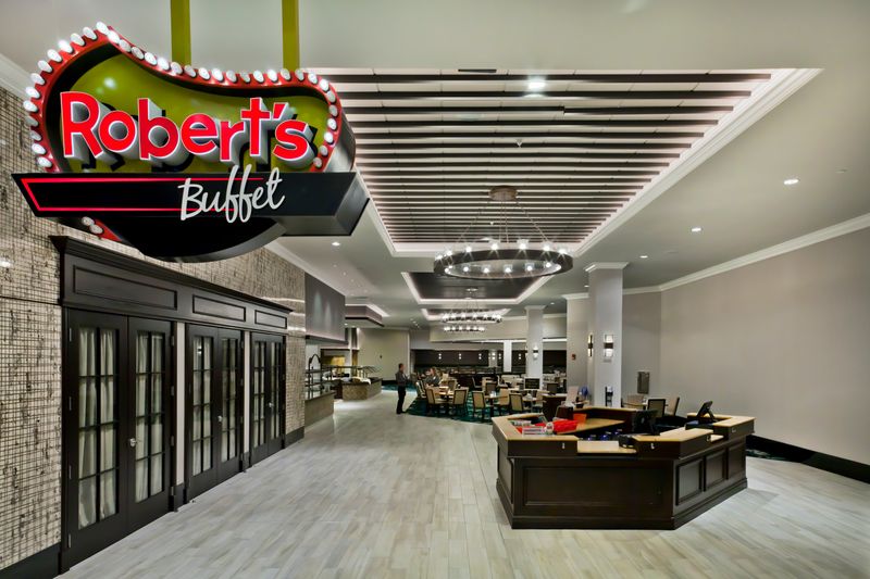 Robert's Buffet – Riverside Casino’s Hearty Comfort Spread