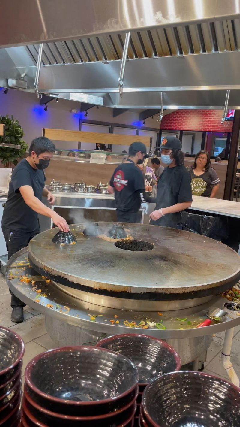 Service That Keeps Things Moving