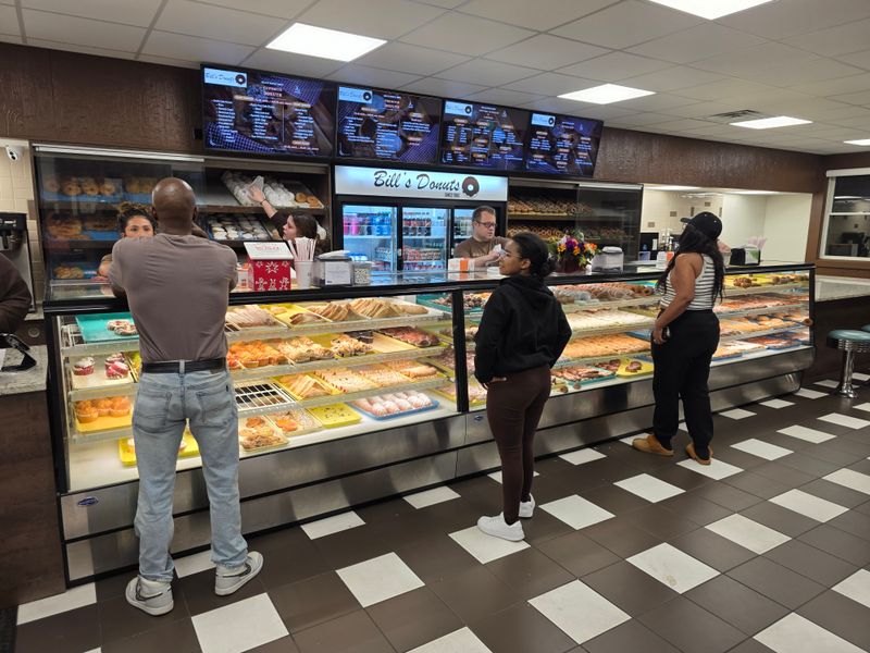 Late Night Crowd Culture