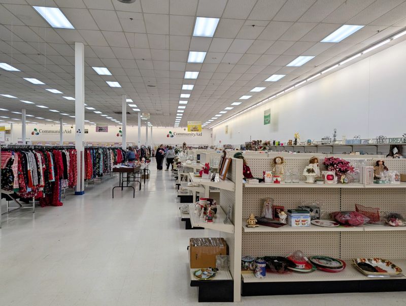 How To Spot Quality Clothing Fast