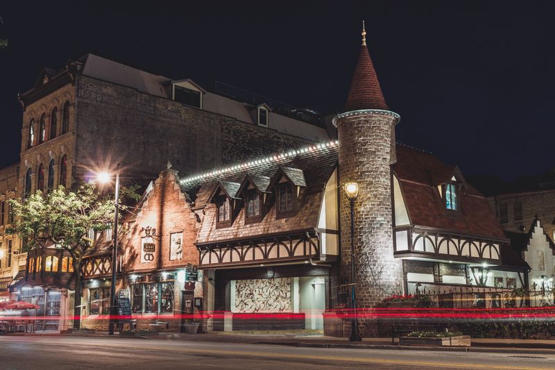 Mader's Restaurant - Milwaukee
