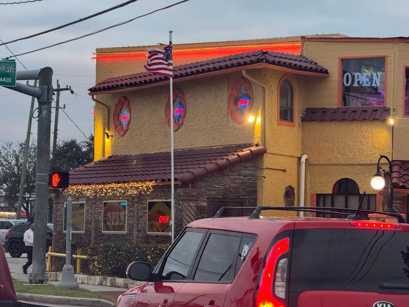 Spanish Flowers Restaurant (Houston locations)