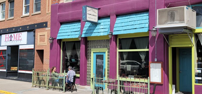 Takeout Dolmas That Travel Well