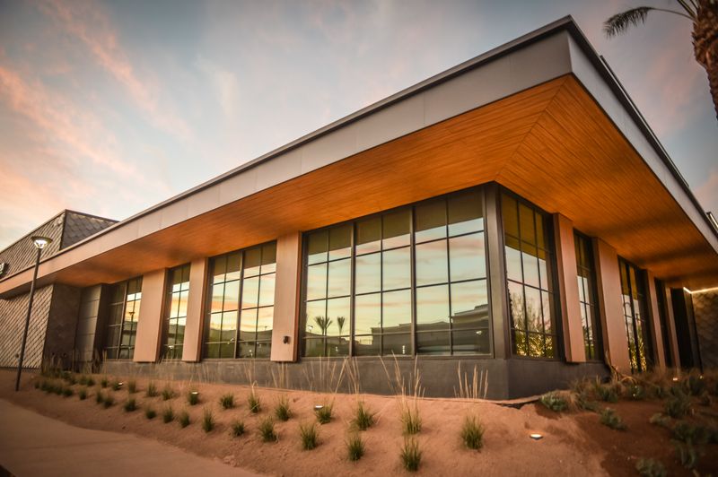 Reservations, Valet, and Seating Tips