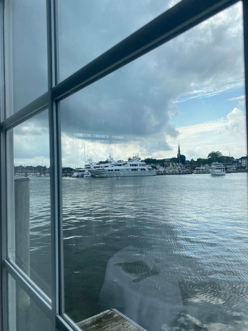 Parking, Arrival Tips, And Hours