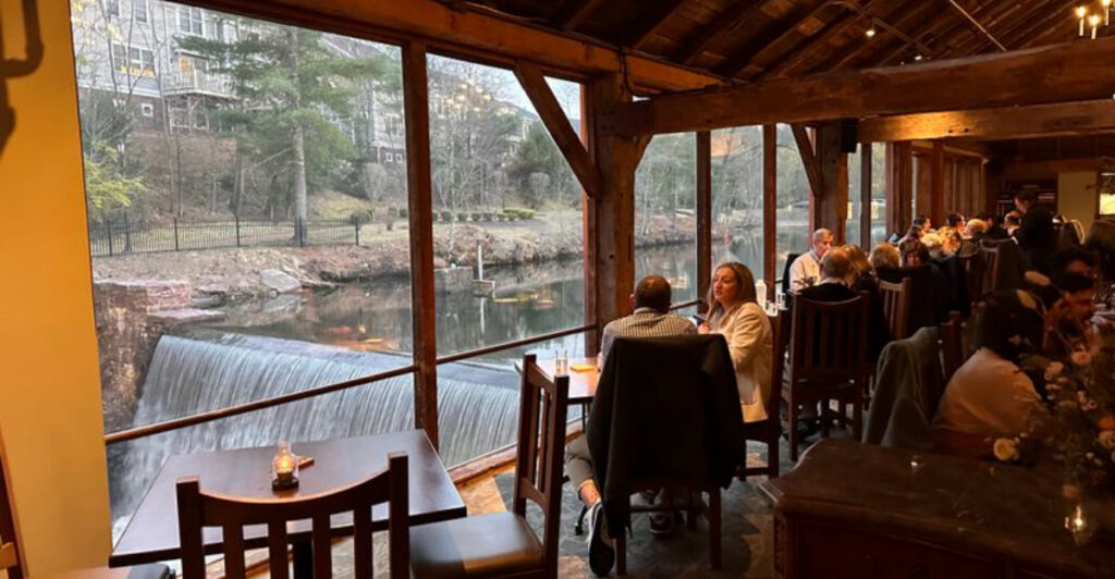 Discover the Connecticut Dining Spot Locals Say Is a Must-Visit