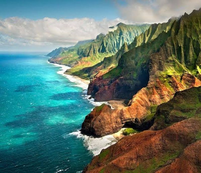 Na Pali Coast, Hawaii, USA — Sea Cliffs & Ocean Wilderness