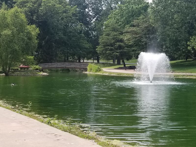 Scovill Zoo and Gardens