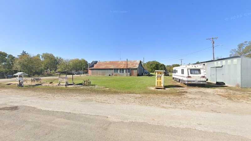 Elk Falls, Kansas (Partially Abandoned)