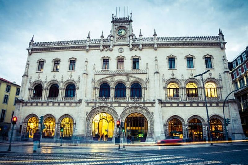 Lisbon, Portugal — Tourist Routes & Train Stations