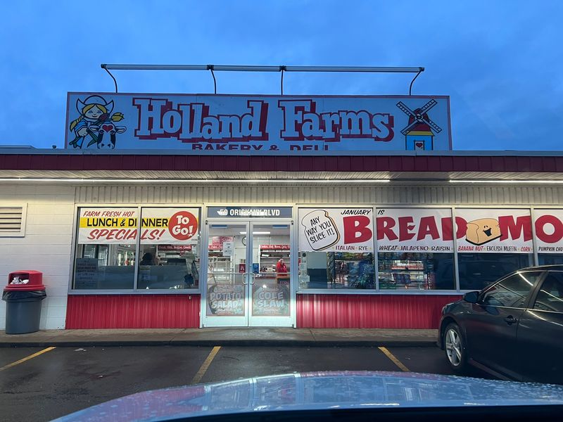 Holland Farms Bakery & Deli - Yorkville, NY