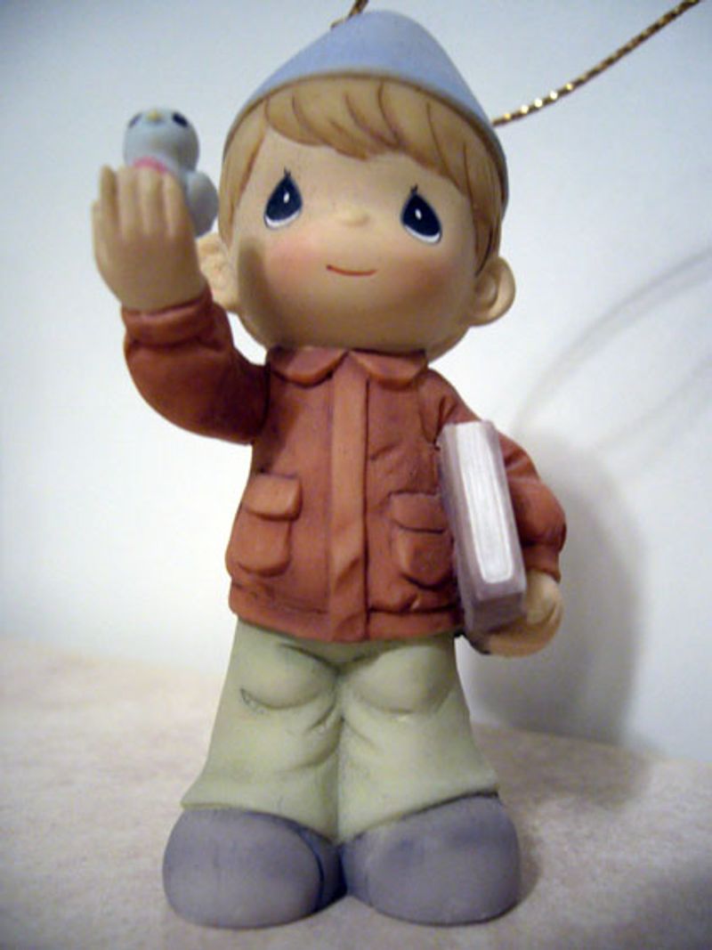 Precious Moments Figurines