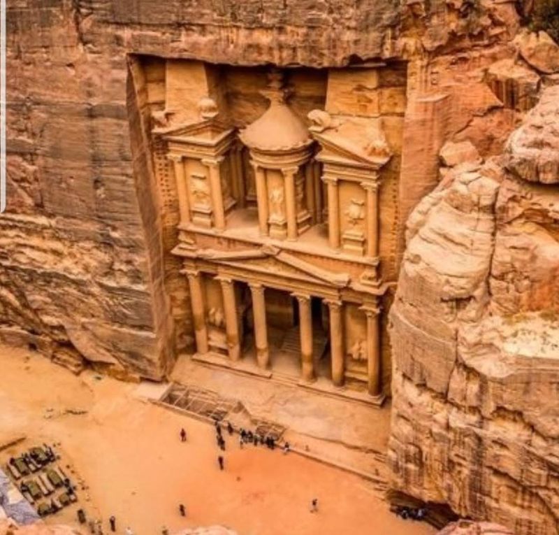 Petra, Jordan — Rose-Red City Carved in Stone