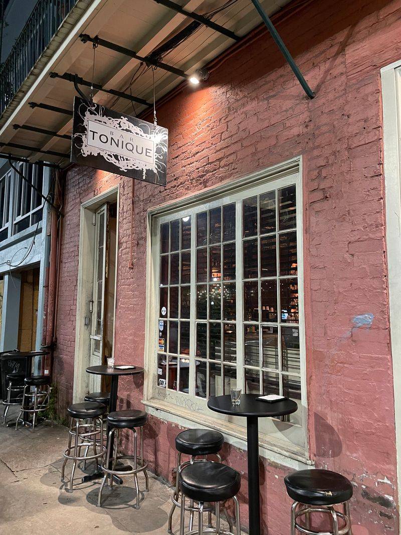 Bar Tonique
