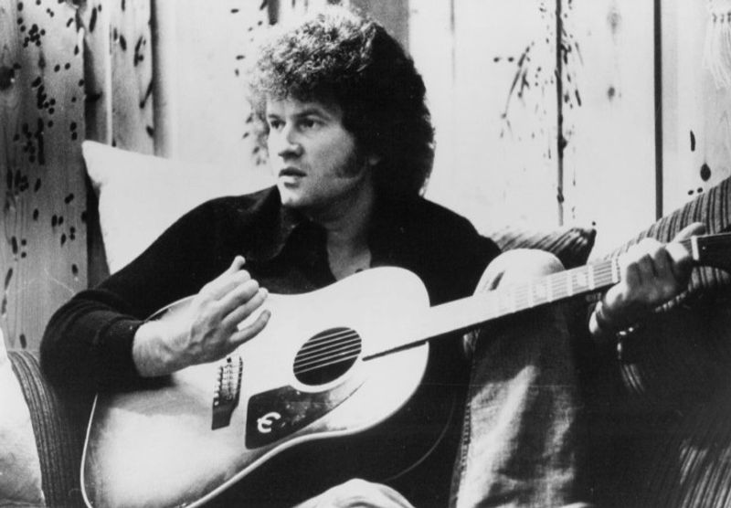 Seasons in the Sun by Terry Jacks (1974)