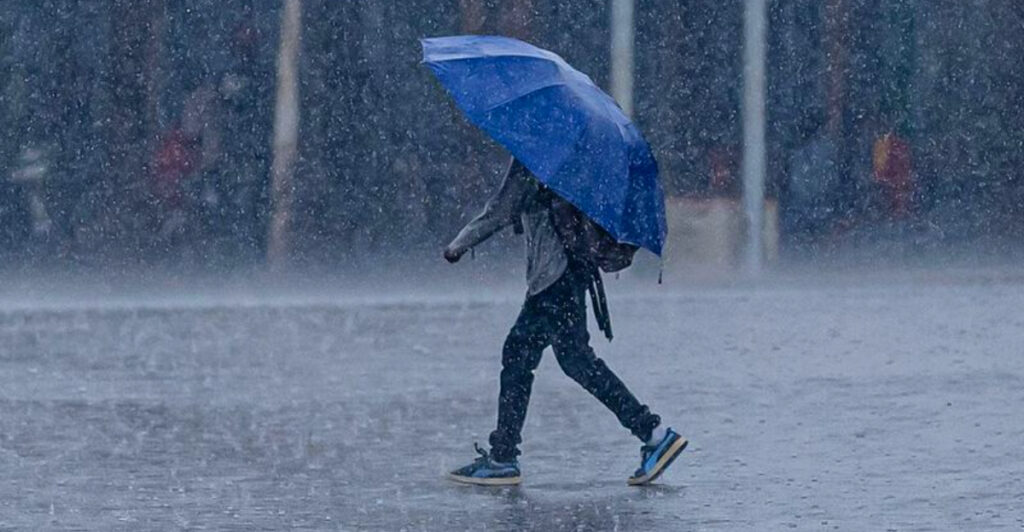 Evacuation Warnings Issued Across Greater Los Angeles as Heavy Rain Raises Flash Flood and Mudslide Risks
